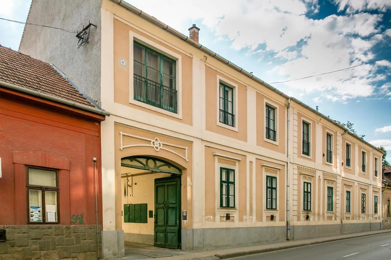 Impulse Apartman Apartment Eger